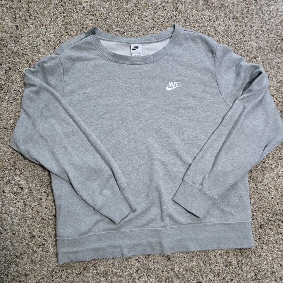 Nike Heather Gray Pullover - Picture 1 of 2